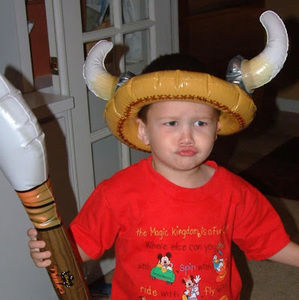 Meet your Posher, Logan